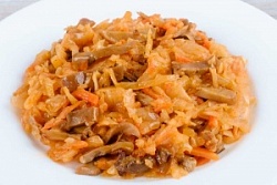 Капуста тушёная с грибами вес.