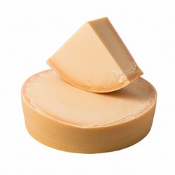 Сыр Маргот Фромаж (вес) Пармезан 40% Швейцария