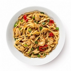 Лапша Удон с курицей, терияки и овощами вес.