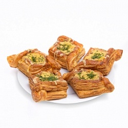 Расстегай с курицей 1шт/60 г