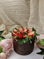 Пасха творожная шоколадная с вишней, кг